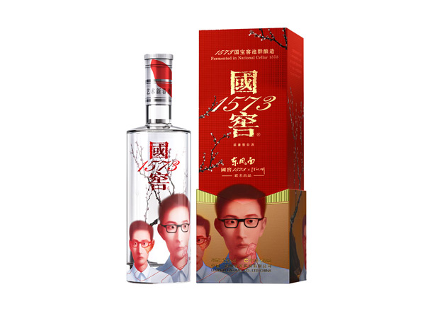 宜宾回收国窖1573·艺术新春酒·东方面