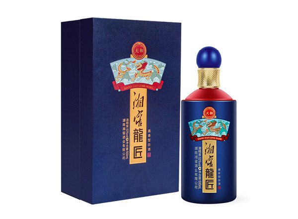 宜宾回收湘窖龍匠天和酱香型53度白酒上门收购湘窖酒龙匠天和礼盒装