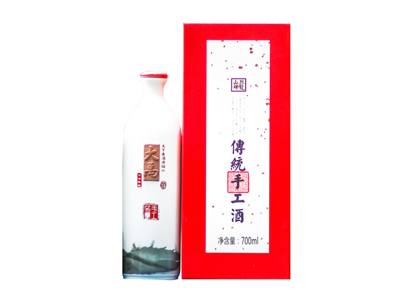 宜宾抱龙山牌大禹黄酒回收大禹二十年陈酿手工冬酿20年传统手工酒
