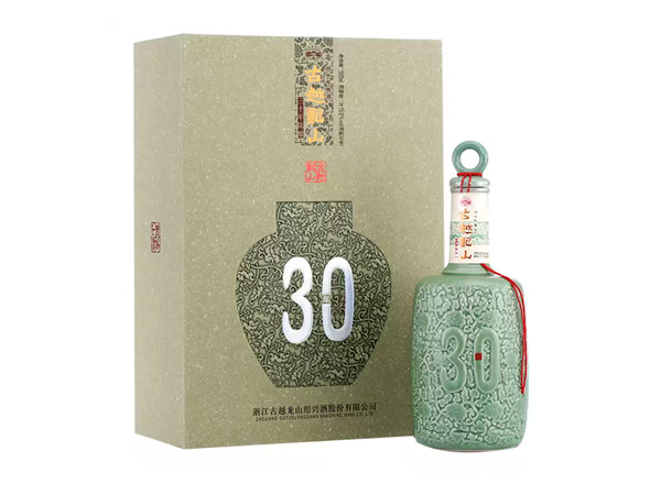 宜宾古越龙山30年黄酒回收古越龙山三十年陈酿花雕酒